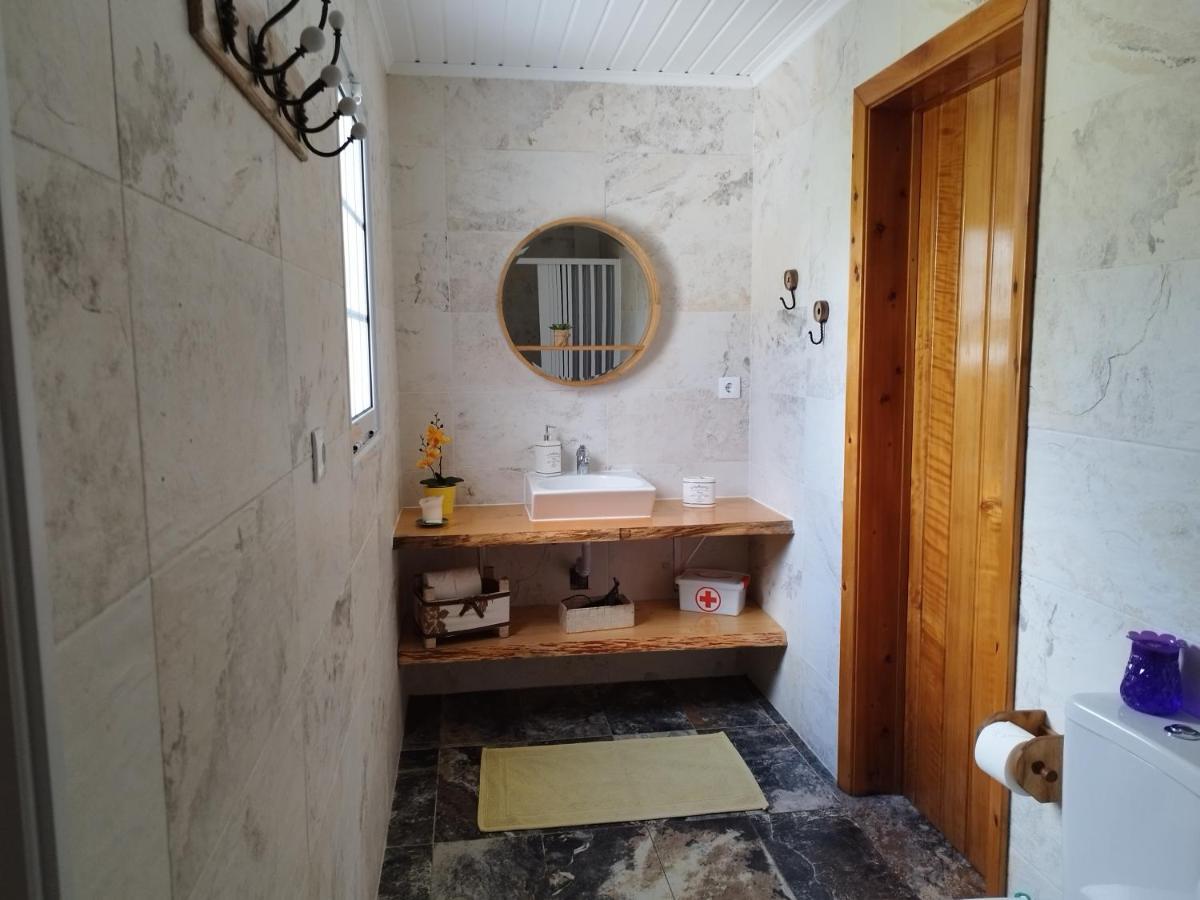 Quinta Dos Sentidos , Rustic Holiday Houses In São Vicente Ferreira Kültér fotó